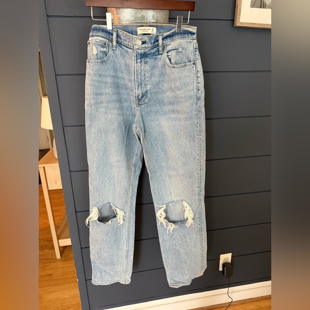 abercrombie and fitch the ultra high rise 90s straight leg jeans 8 long